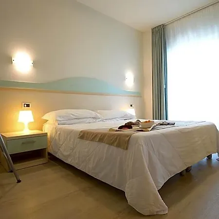 Salus Hotel
