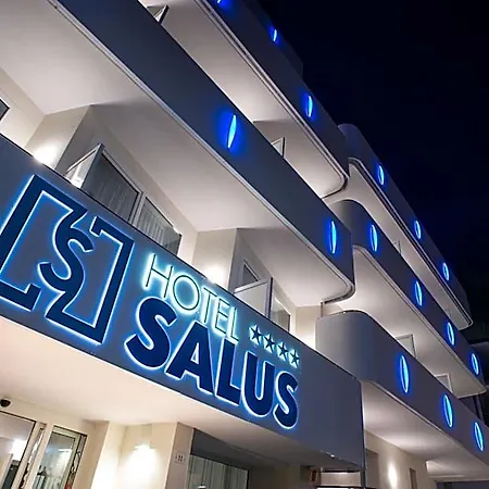 Salus Hotel 4*