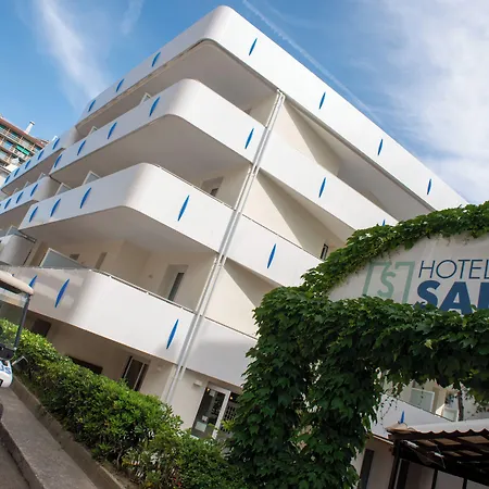 Salus Hotel 4*
